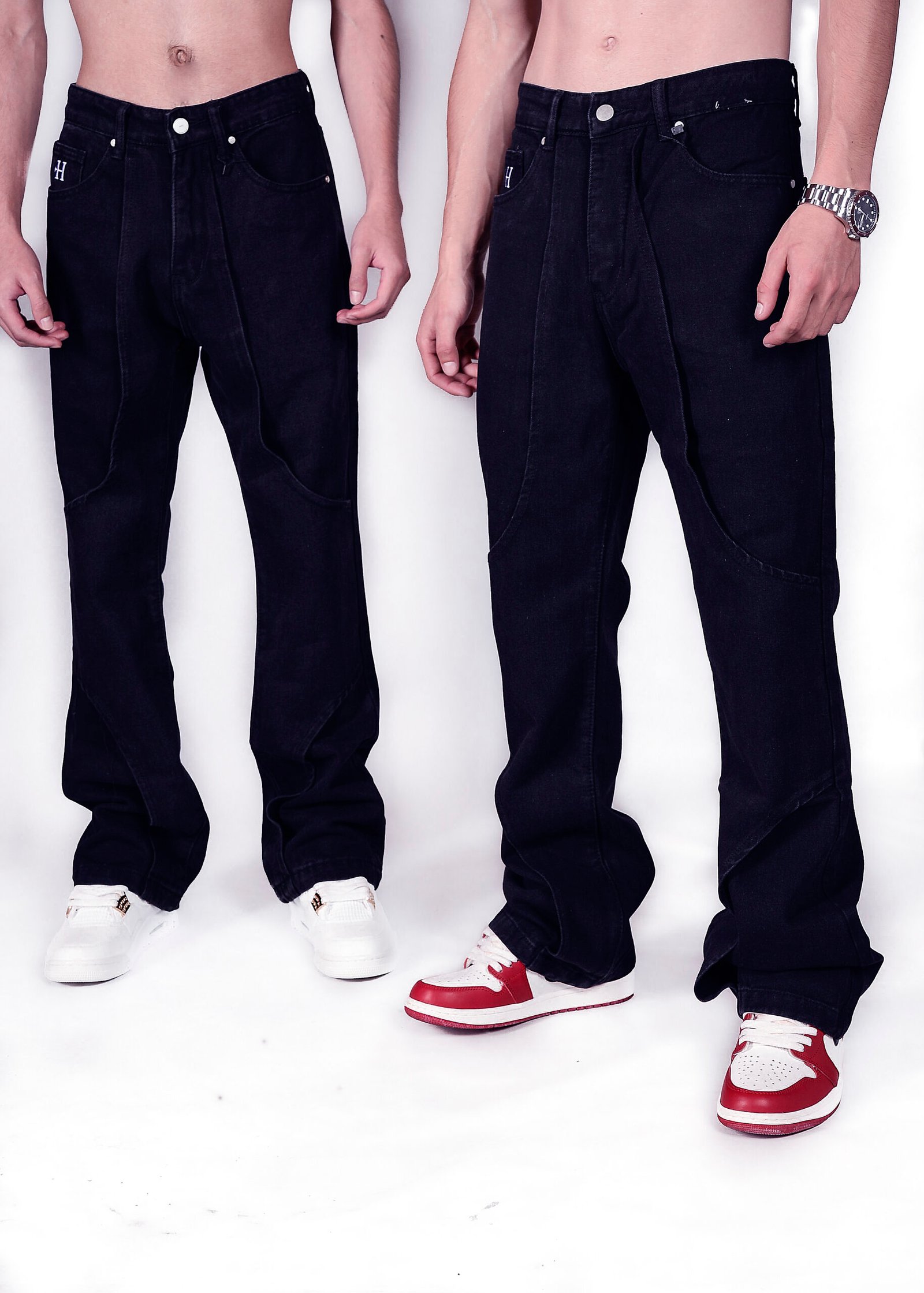 13. PANTALON DENIM FLARE HEAT
