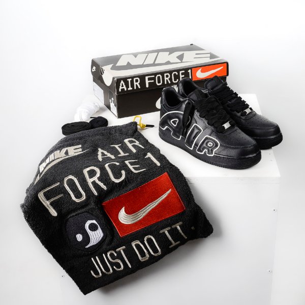 52 Nike Air Force 1"Cactus Plant Flea Market Black (2024)"